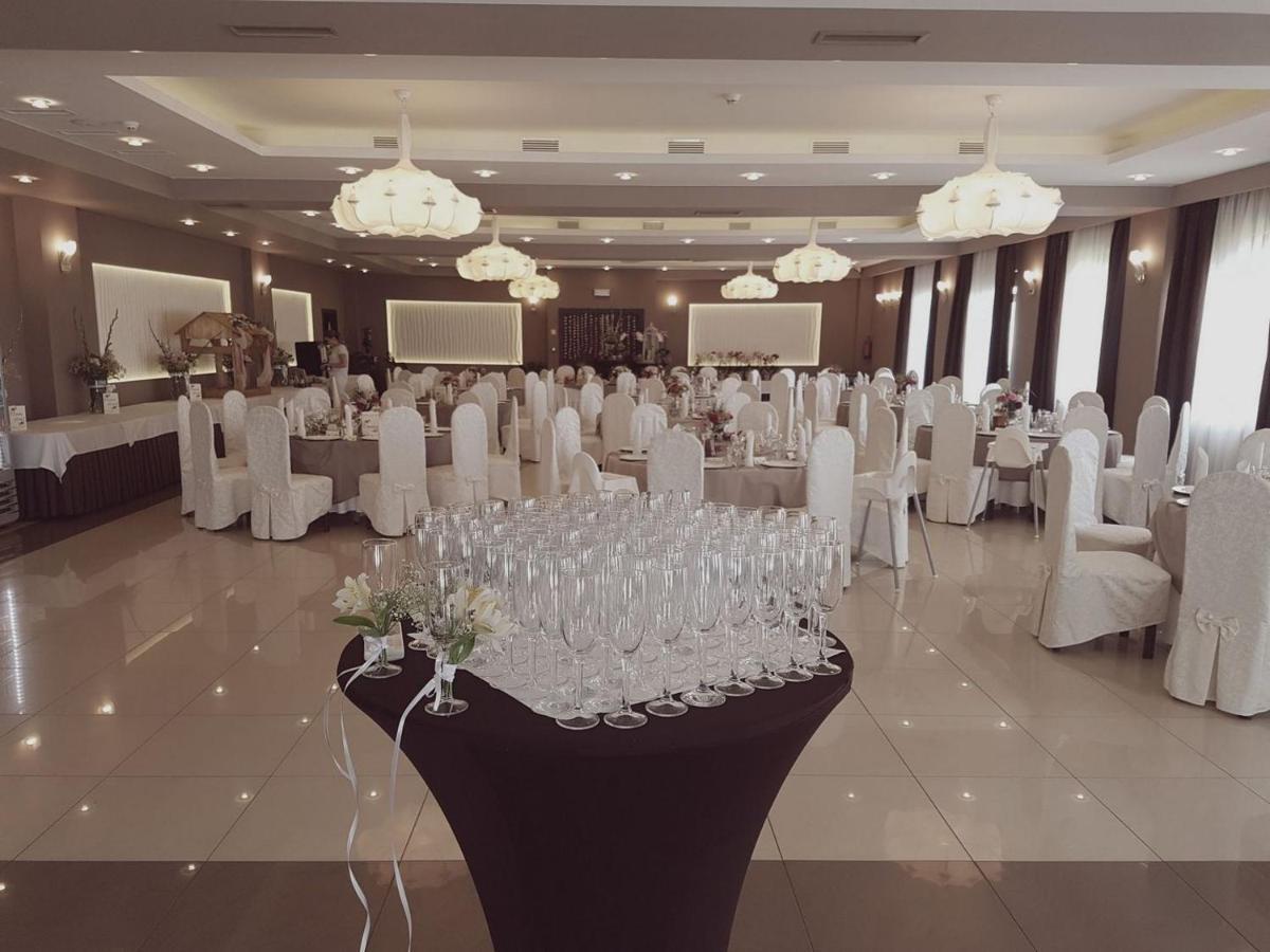 Hotel Zimnik Luksus Natury Spa & Wellness Ostre Dış mekan fotoğraf